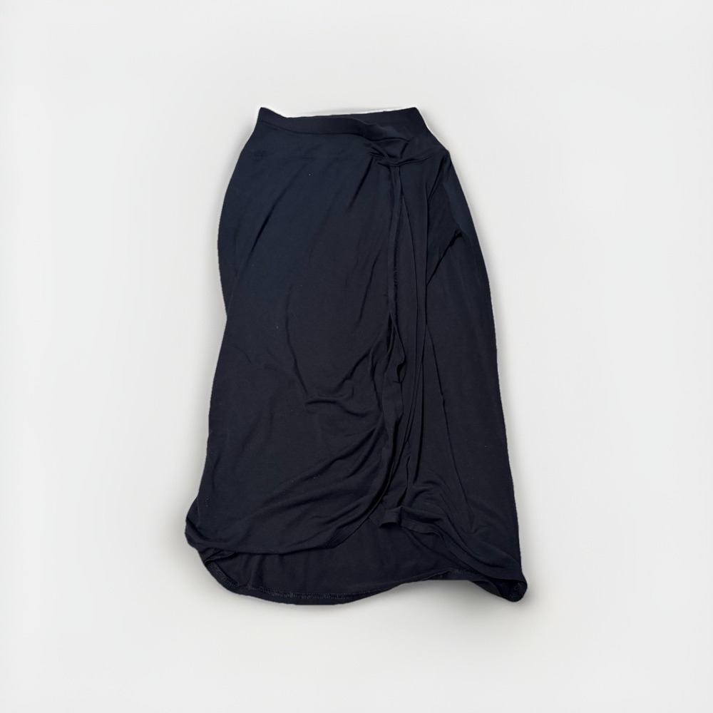 Athleta Release Midi Skirt Black Draped Wrap Athleisure Travel Womens Small - Picture 8 of 10